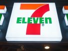 「真正的风水好时机」！美国 7-Eleven 奖励在 7/11 日 7:11 PM 出生的宝宝 7,111 美元